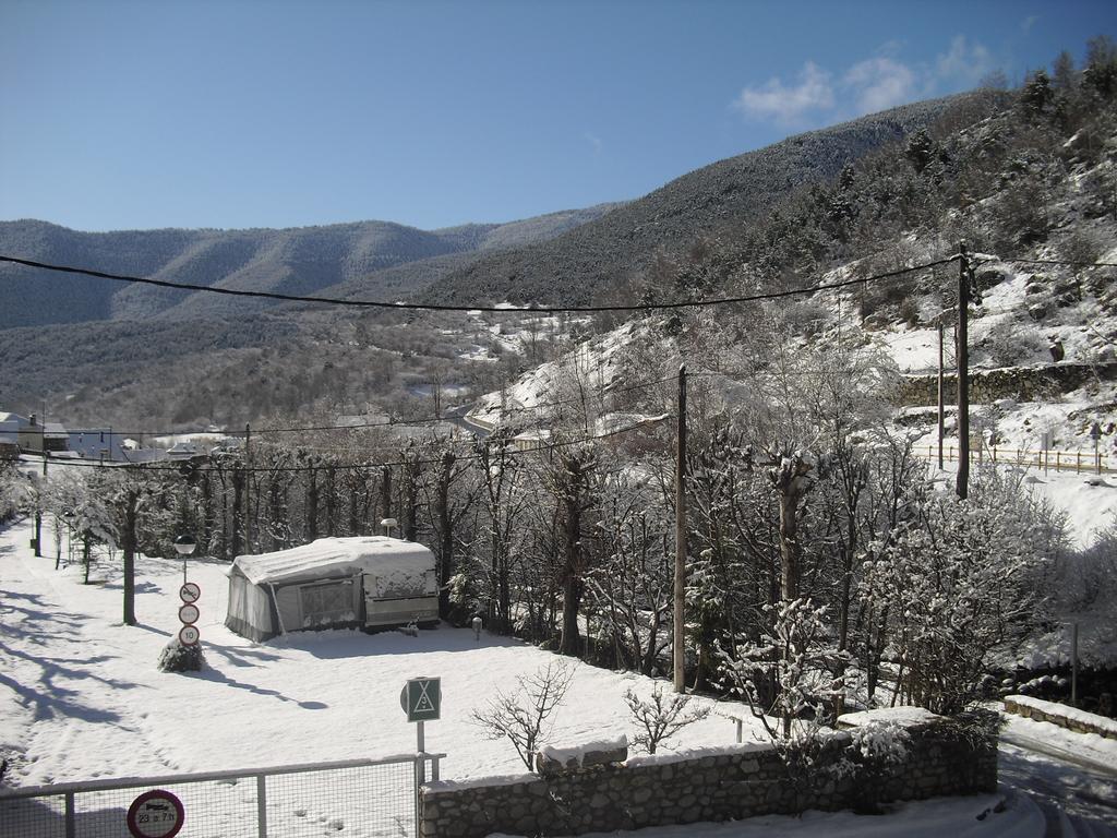 ホテルCasa Peret De Pereto PYRENEES-CATALAN エクステリア 写真